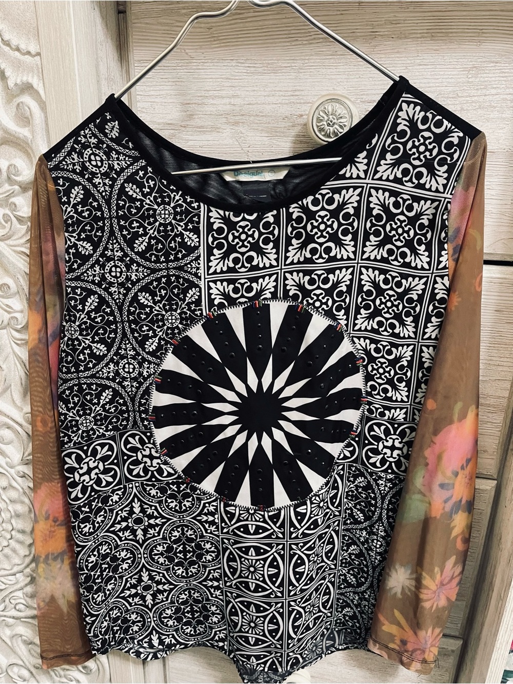 Desigual Black & Multicolor Floral-Sleeve Mixed-Print Long Sleeve Top